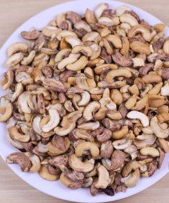 Hạt điều vỡ hỗn hợp còn vỏ lụa rang muối 500gr